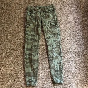 LEI skinny cammo Jeans